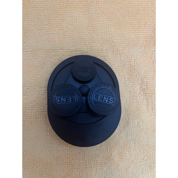 🦋HP🦋 4-in-1 Revolving Camera Lens - Picture 4 of 16